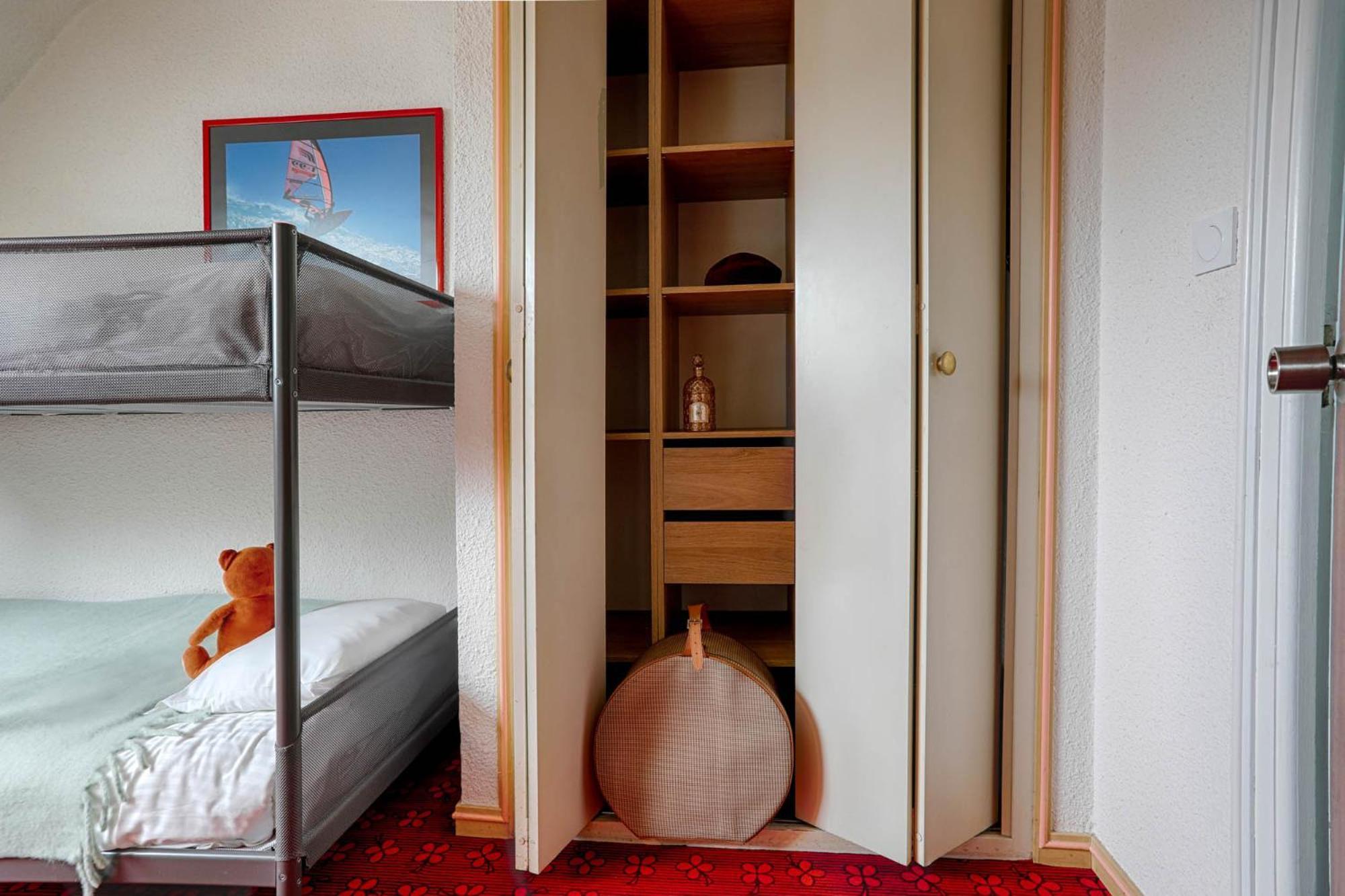 Hotel Le Branhoc - Brit Hotel Auray Bagian luar foto
